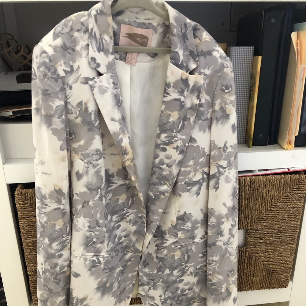 Floral blazer